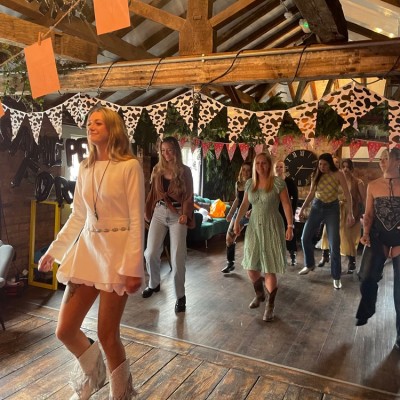 Hen Party - Line Dancing